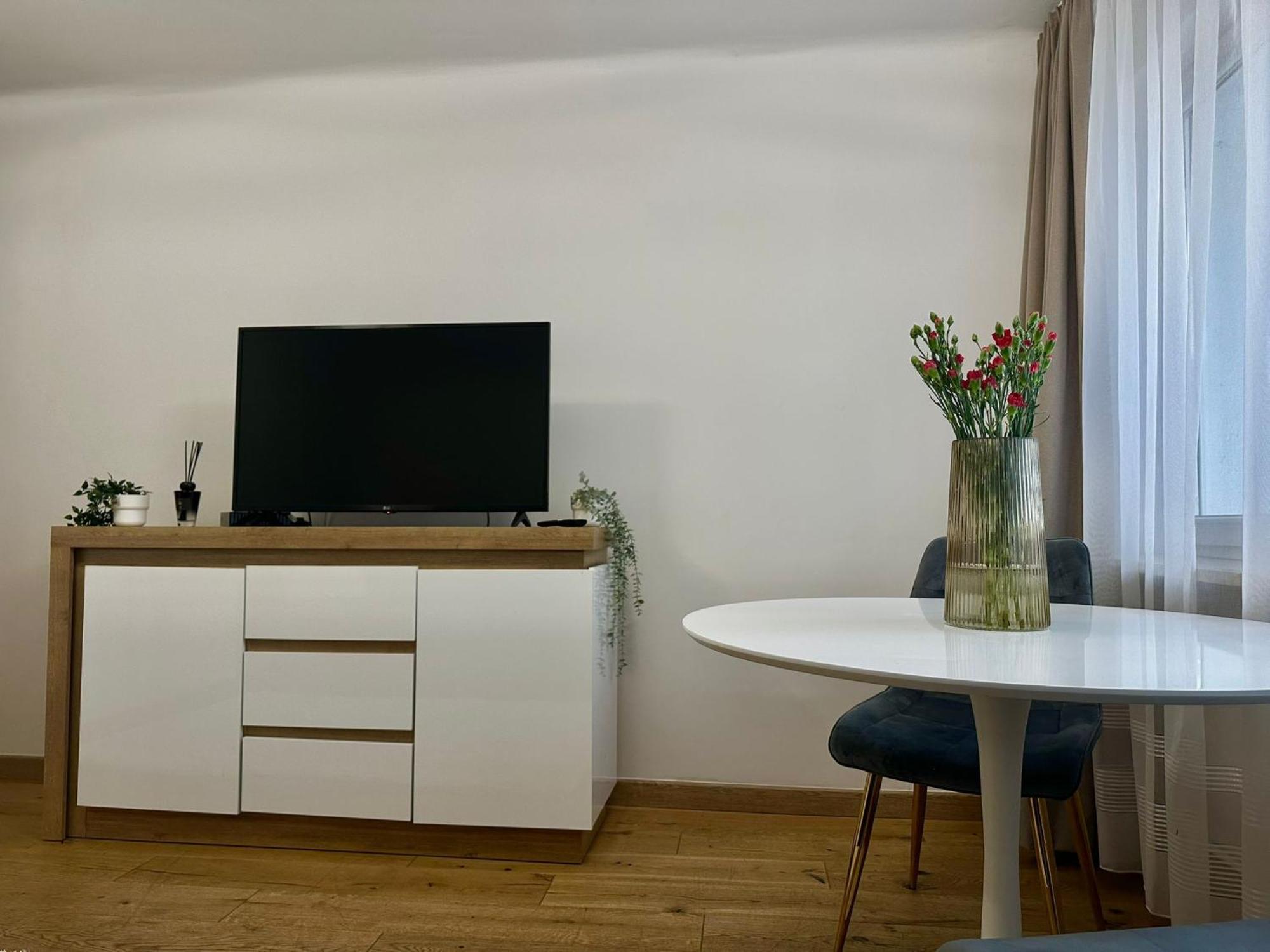 Chmielna 106 - Free Parking - Duzy Balkon Apartment Warsaw Luaran gambar